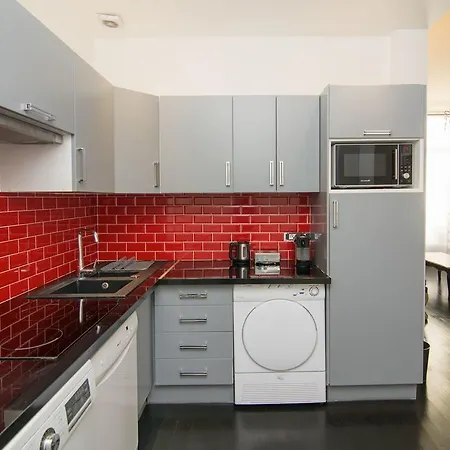 Apartment Nice Champs Elysees Studio